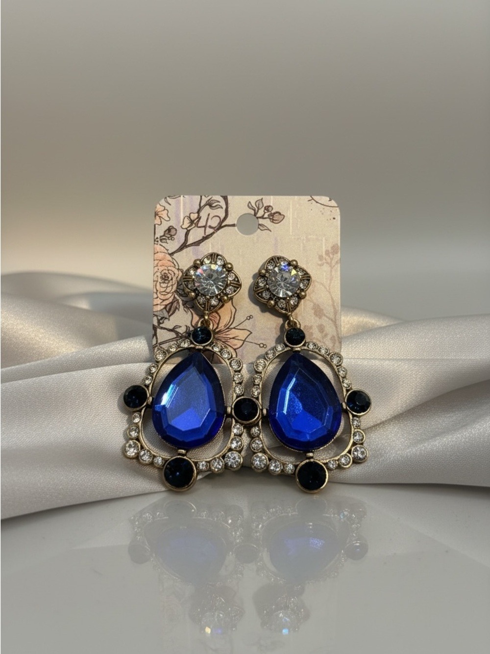 Royal Blue Crystal Statement Earrings Gold Tone Rhinestone Drop Earrings NWOT